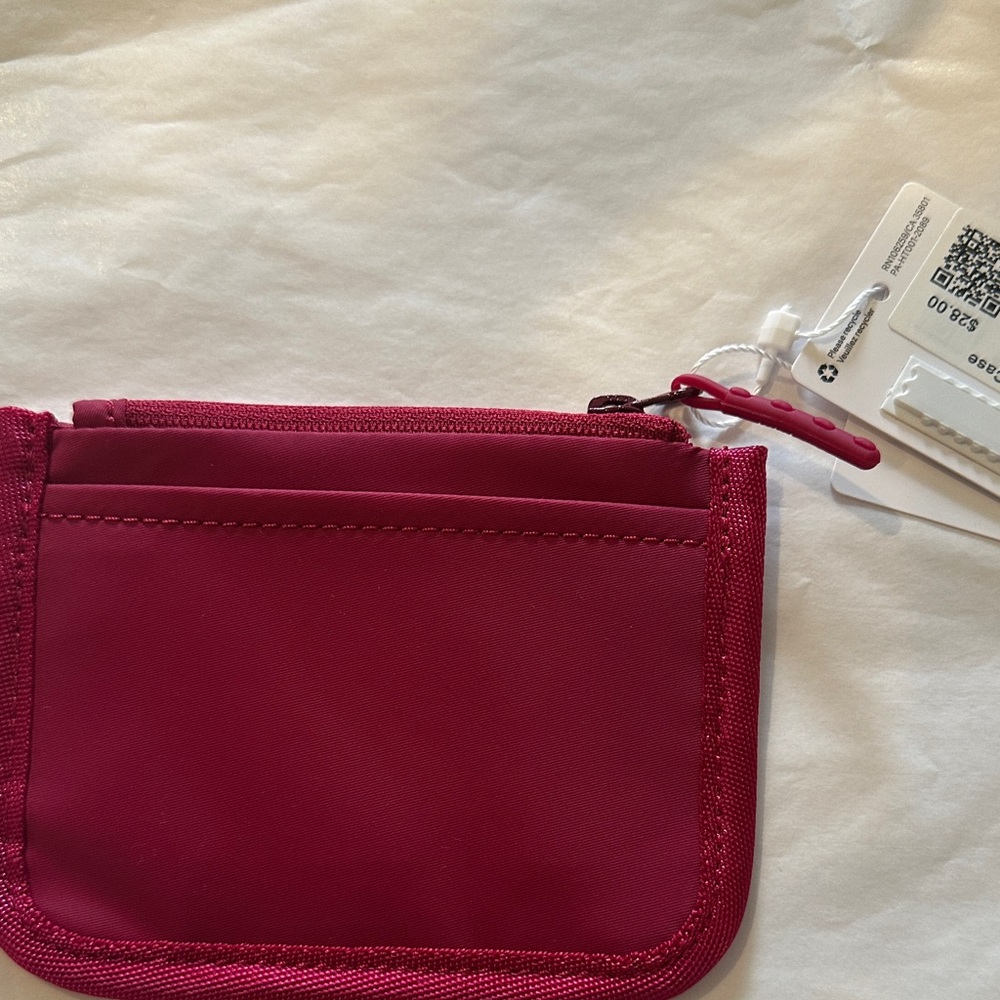 Red Card Case - Picture 2 of 3